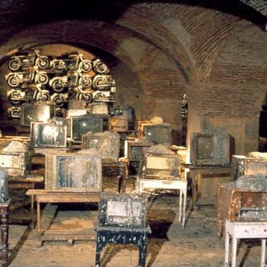 museo vostell - televisores - le bastart