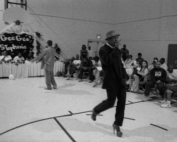 gerard gaskin - performance - le bastart