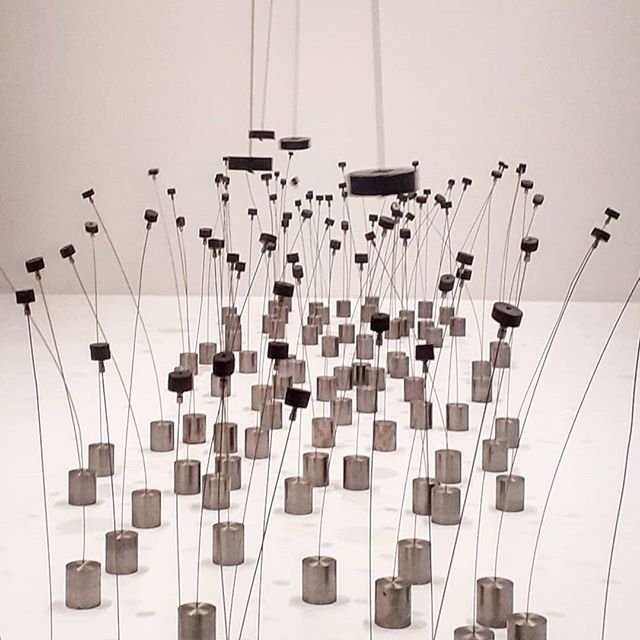 takis - champs magnetiques - le bastart